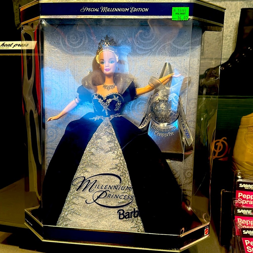 Millenium Princess Barbie 2000